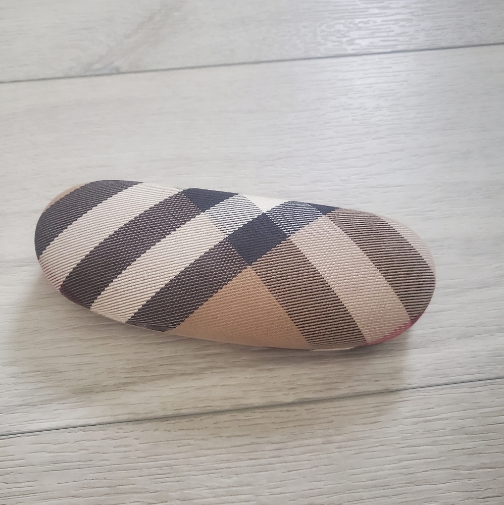 Used Burberry Glasses Case